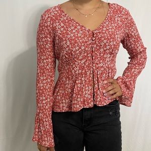 FRANCESCA’S button up long sleeve blouse